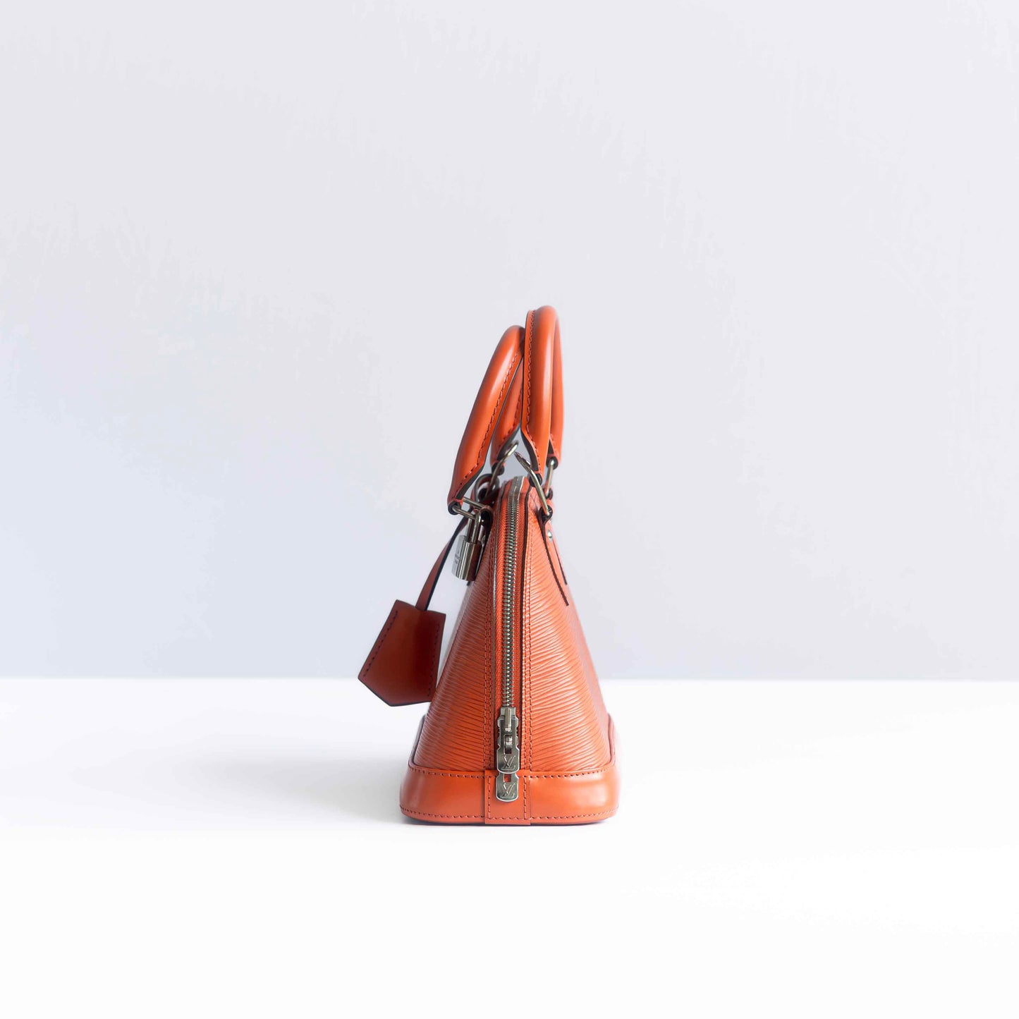 LOUIS VUITTON - BAG ALMA BB ORANGE LEATHER WITH STRAP