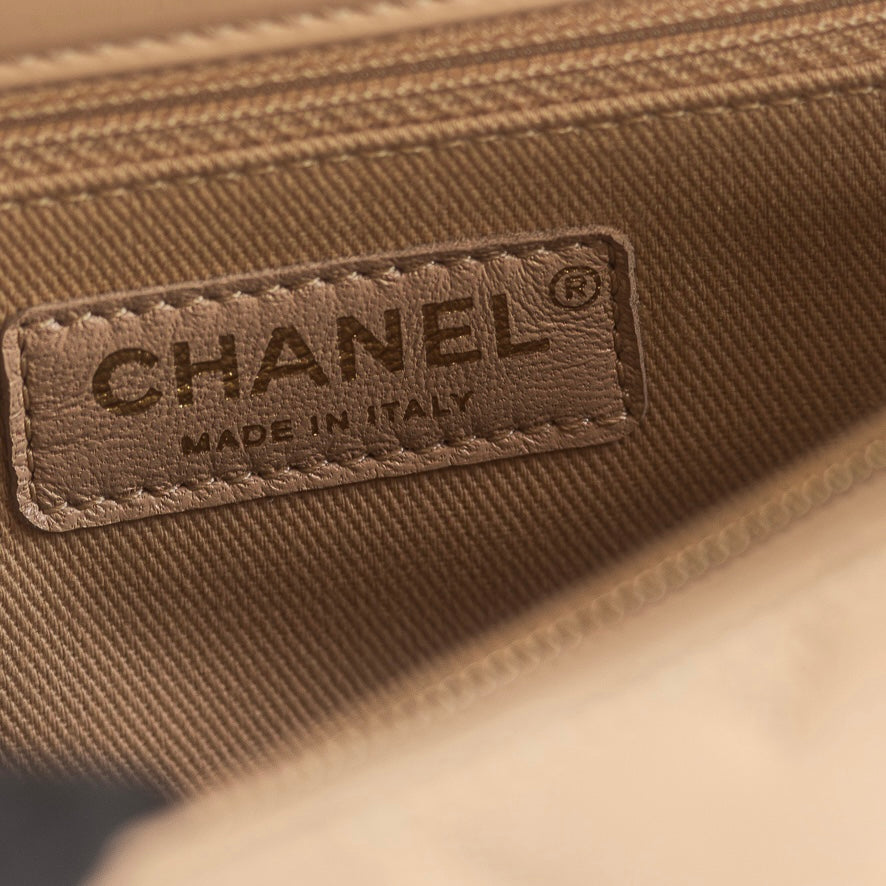 CHANEL - HANDBAG CHEVRON COCO HANDLE BEIGE LEATHER