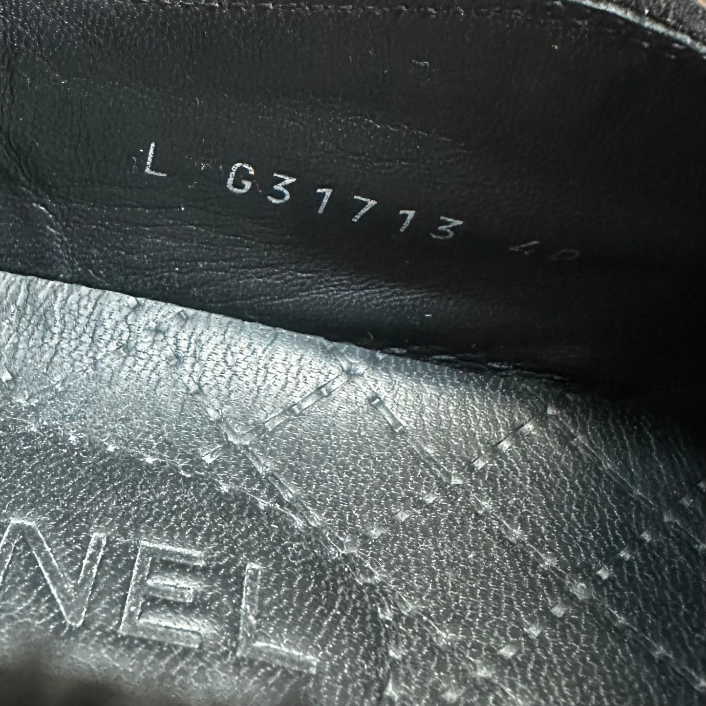 CHANEL - SLIP ON SNEAKERS TWEED AND SUEDE SIZE 40 EU