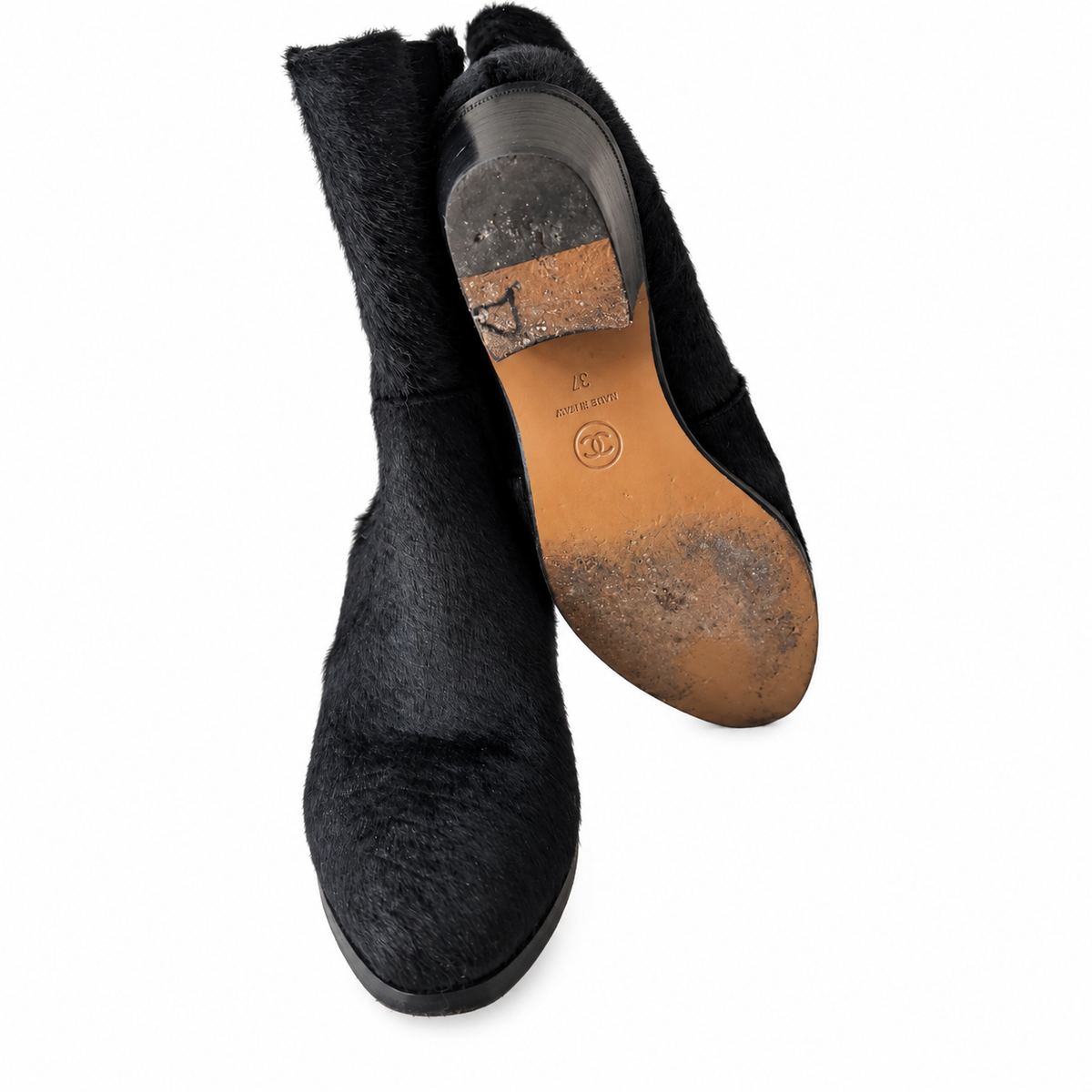 CHANEL – BLACK PONY HAIR CHELSEA ANKLE BOOTS WITH CC LOGO SIZE 37 EU
