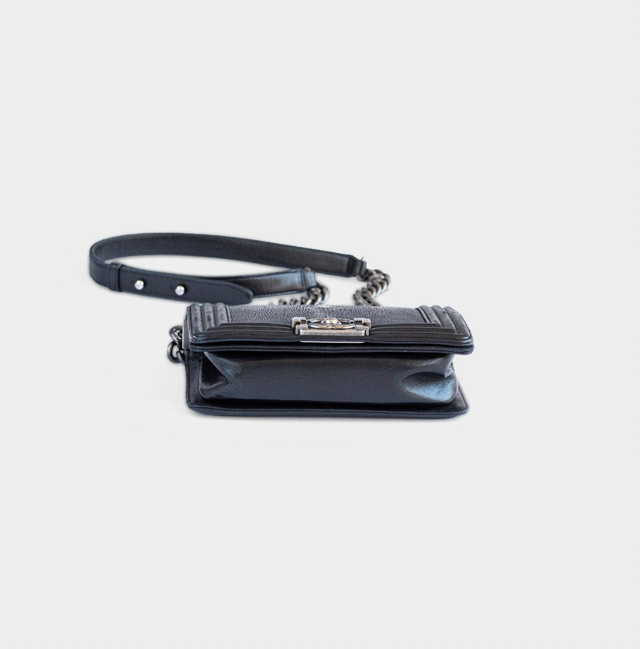 CHANEL - RARE BAG BOY SMALL BLACK STINGRAY