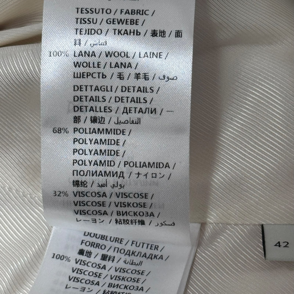 GUCCI – IVORY WOOL TROUSER SUIT WITH BLACK VELVET TRIM AND FLORAL APPLIQUÉS SIZE 42 IT