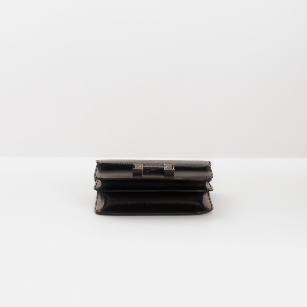 HERMÈS - *LIMITED EDITION* CONSTANCE MINI 18 BLACK BOX CALF LEATHER & LIZARD PALLADIUM HARDWARE