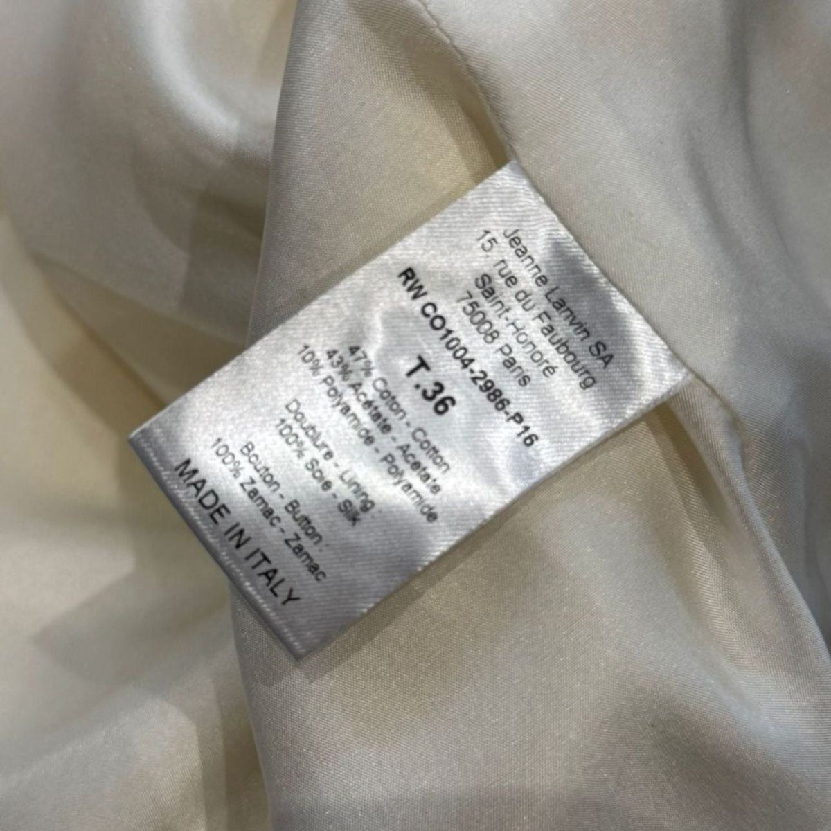 LANVIN - COAT DOUBLE-BREASTED IVORY WITH GOLD-TONE BUTTONS SIZE 36 FR