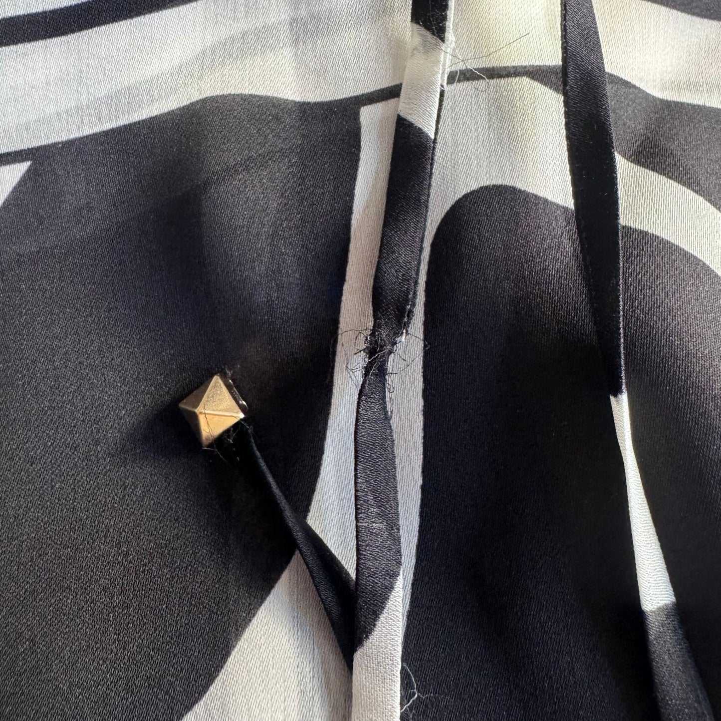 VALENTINO - TOP SILK BLACK AND WHITE SIZE 38 IT