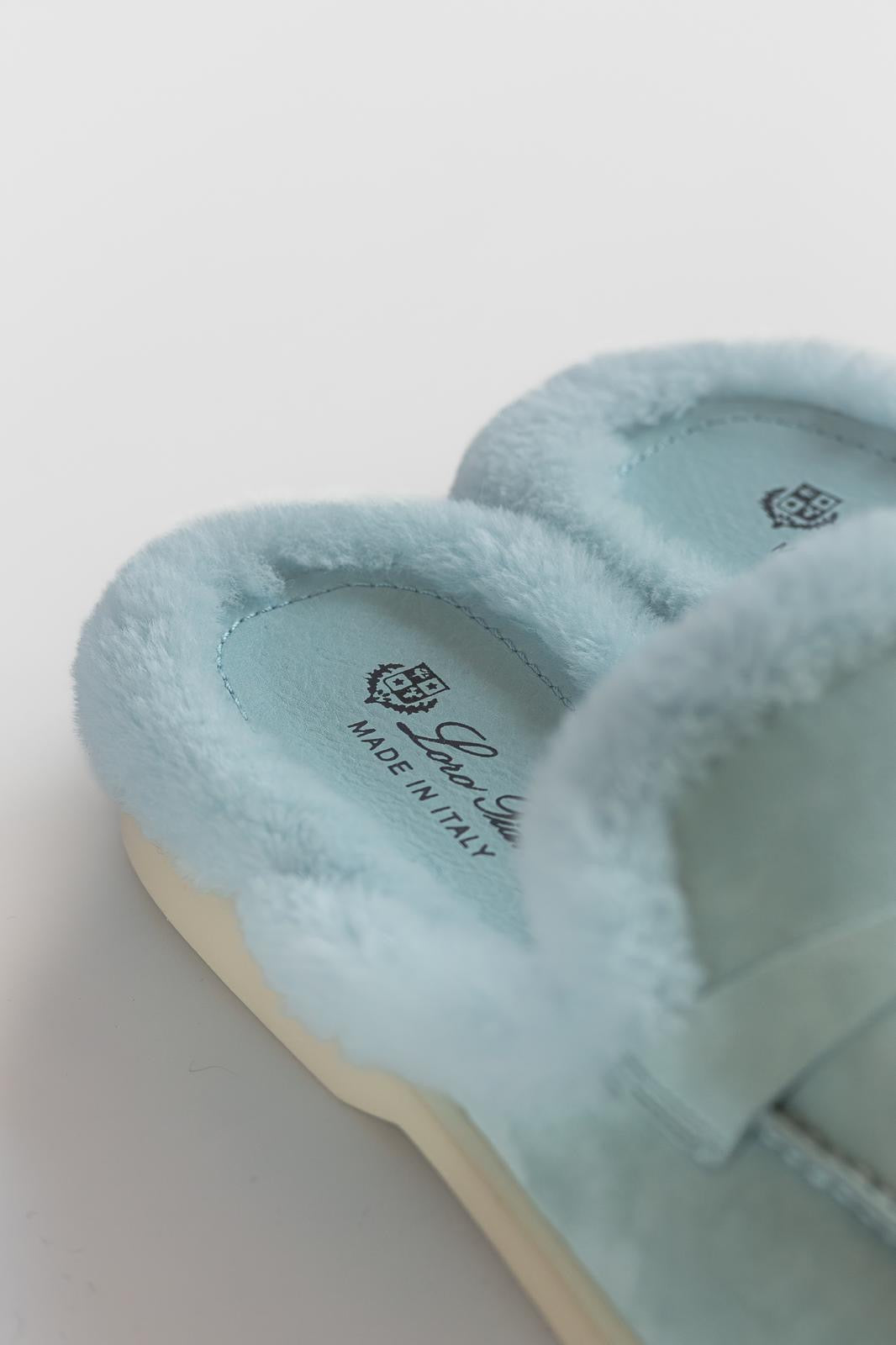 LORO PIANA - *BRAND NEW* WALK BABUCHE LOAFER FLAT LIGHT BLUE SUÈDE FUR LINING SIZE 39 EU
