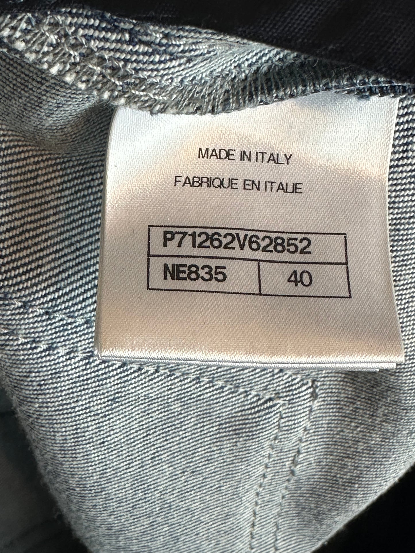 CHANEL - Denim flower mini logo CC size 40 FR