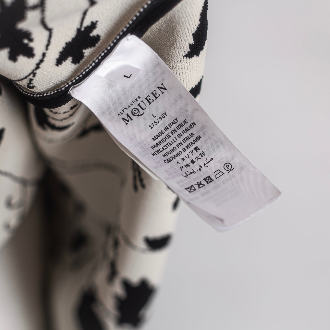 ALEXANDER MCQUEEN - DRESS JACQUARD KNIT DRESS SIZE L