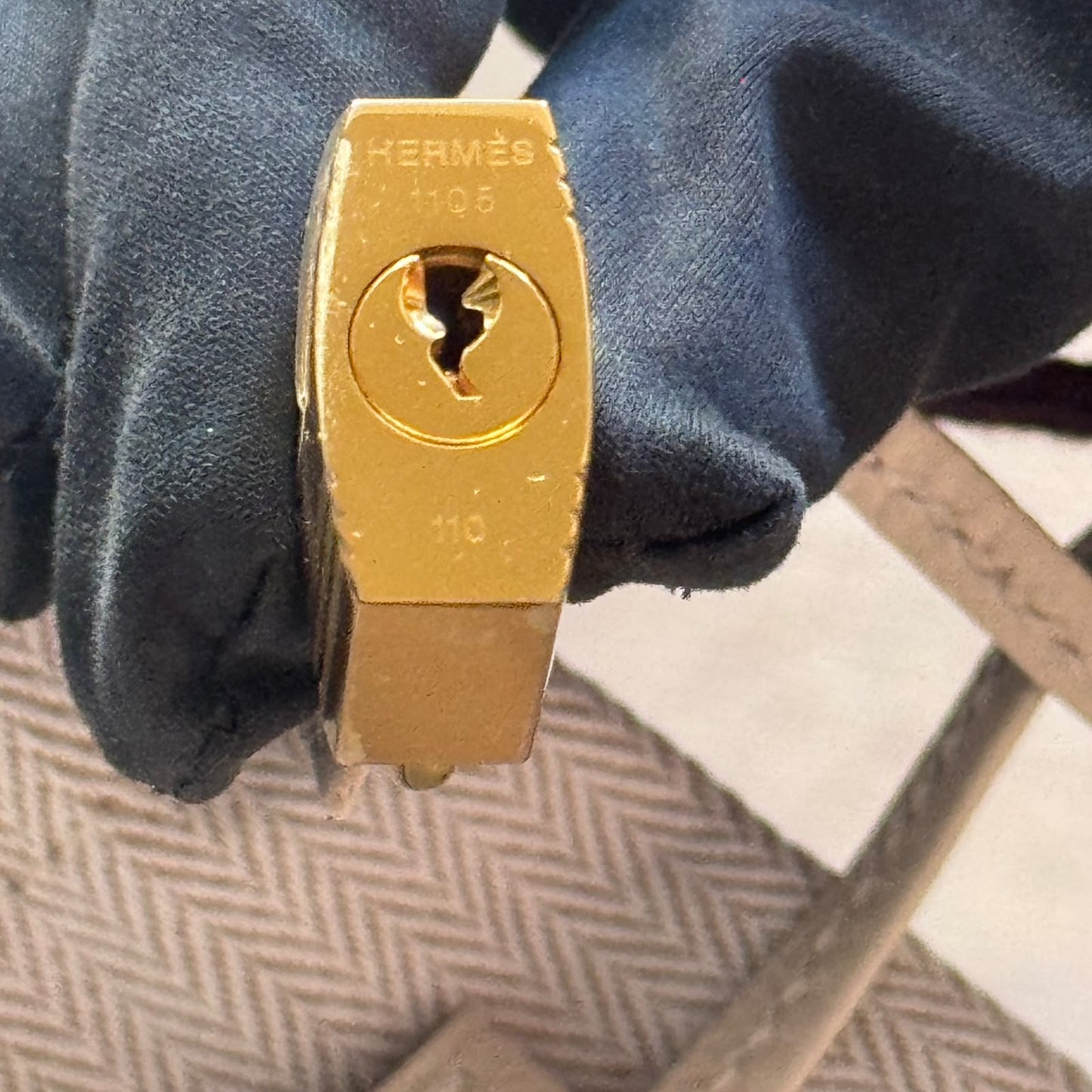 HERMÈS - KELLY 25 EPSOM CRAIE GOLD HARDWARE