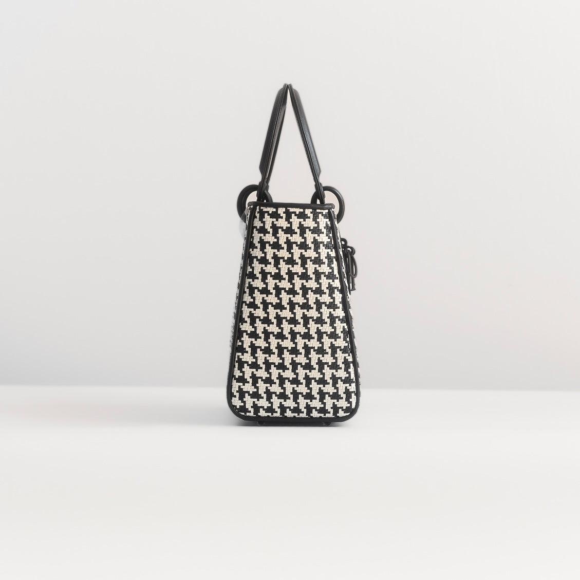 DIOR - LADY DIOR BAG MEDIUM ULTRAMATTE BLACK & WHITE HOUNDSTOOTH