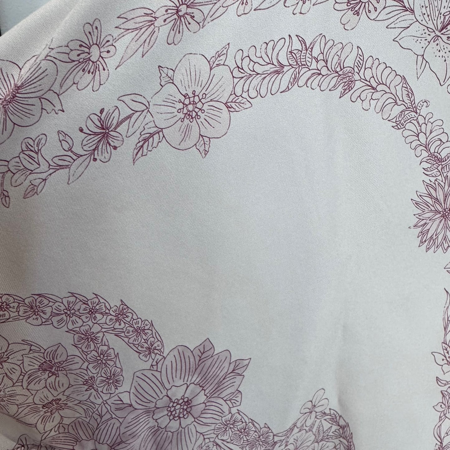 HERMÈS - DRESS MINI WHITE SILK WITH VIOLET PRINT AND BELT SIZE 34 FR