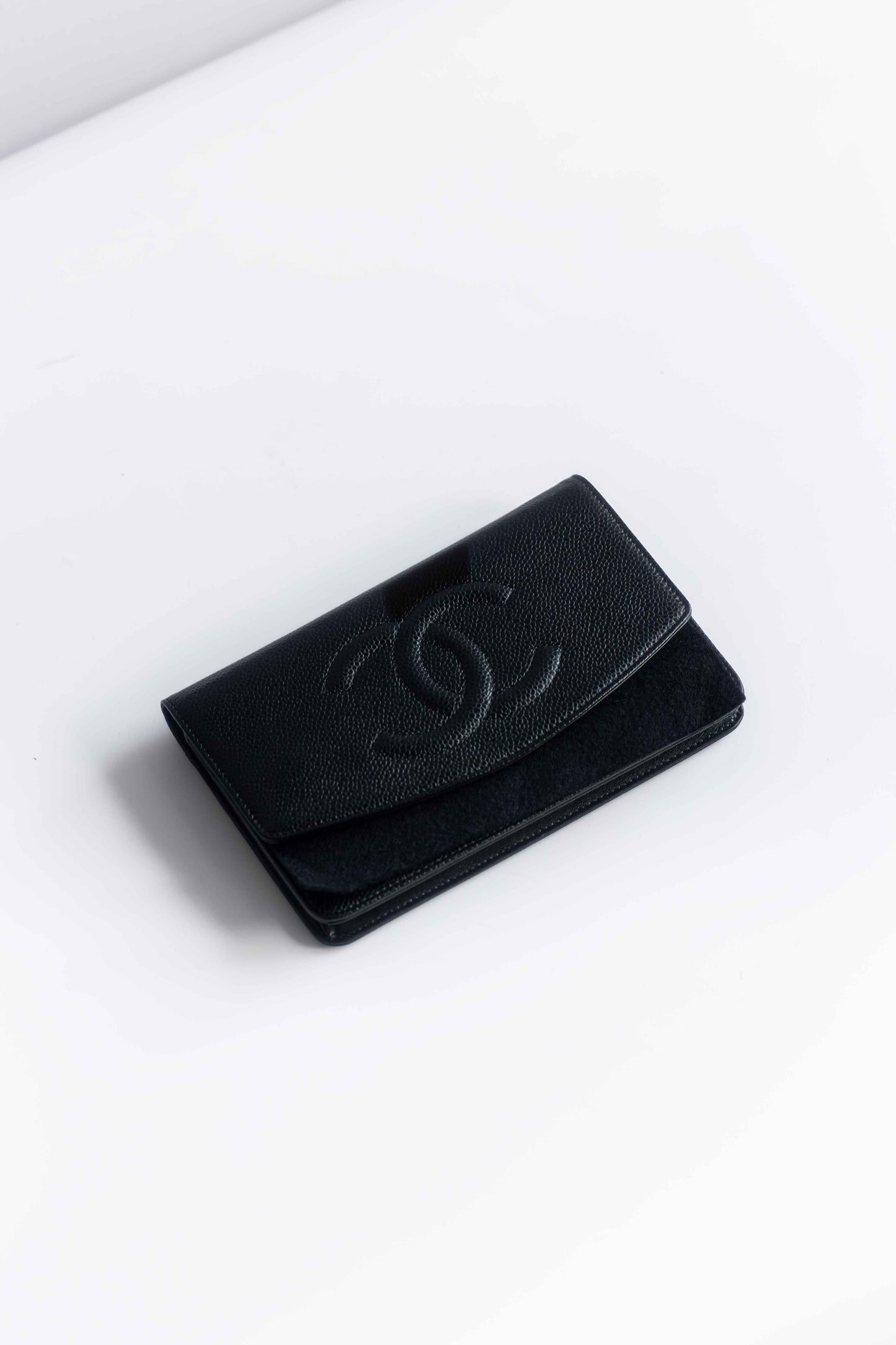 CHANEL - WALLET ON CHAIN BLACK CAVIAR LEATHER