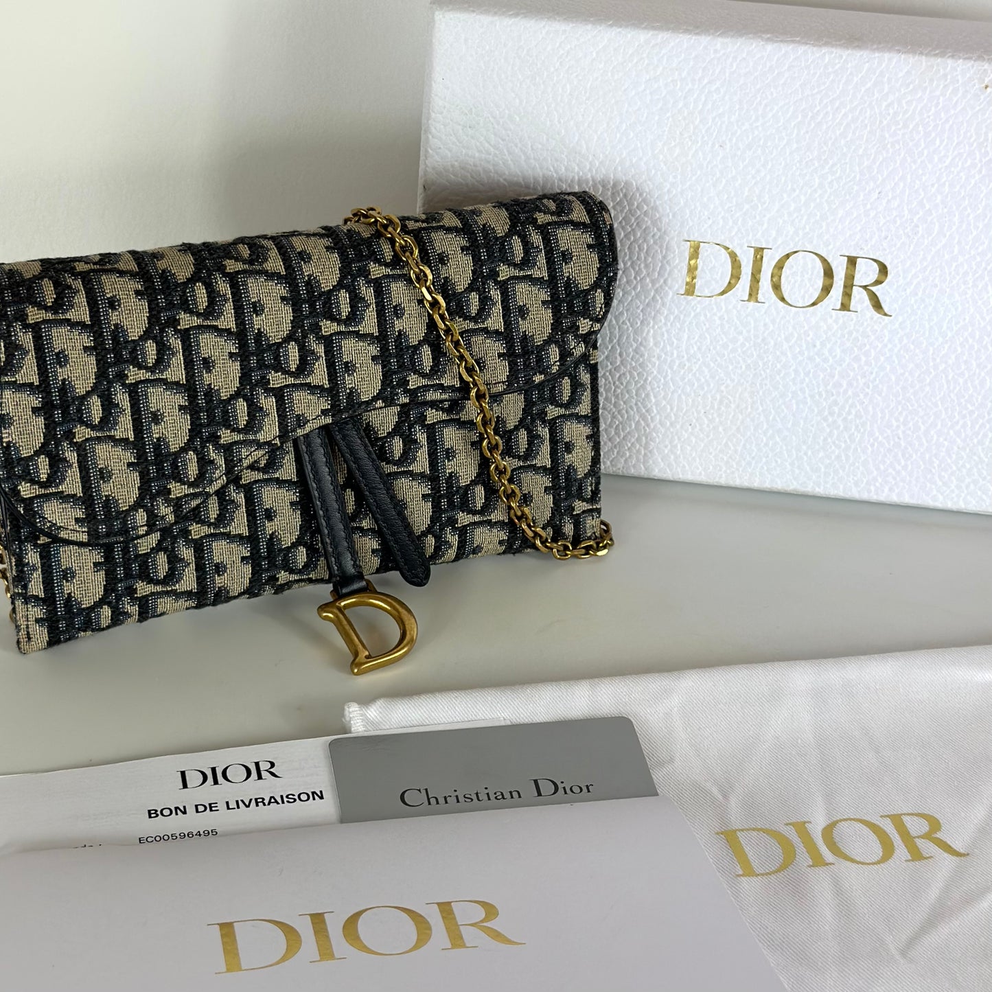 DIOR Saddle wallet with chain oblique blue
