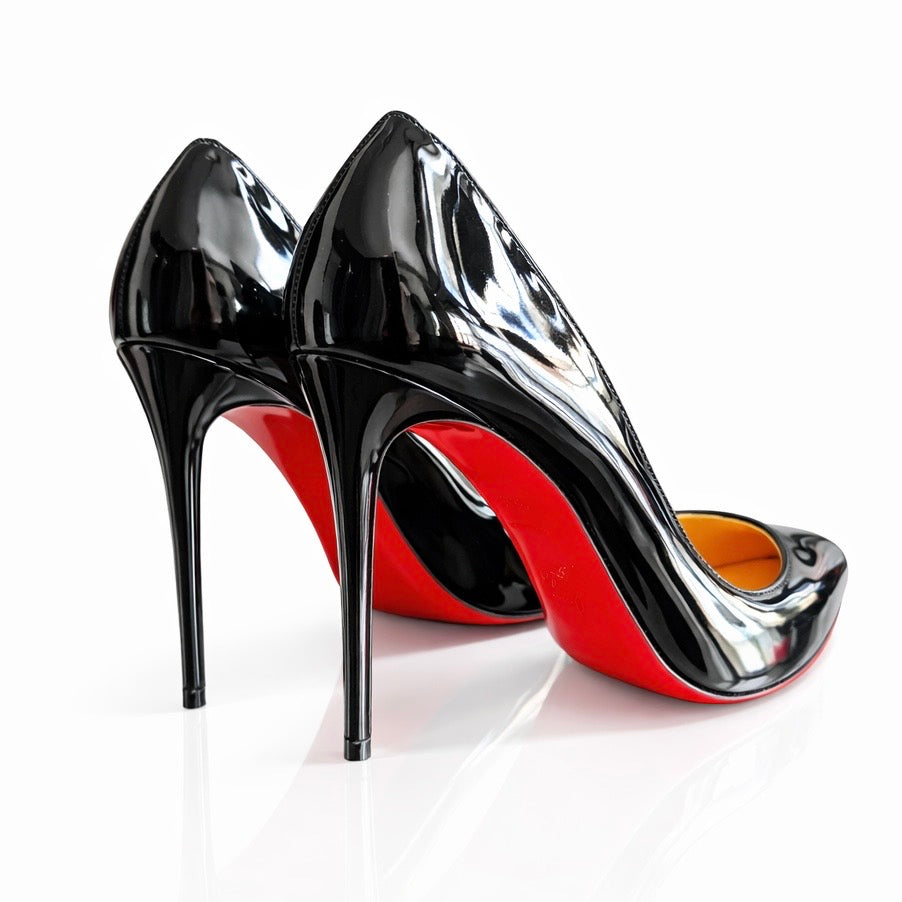 LOUBOUTIN - *BRAND NEW* PUMPS BLACK PATENT LEATHER SIZE 38,5 EU