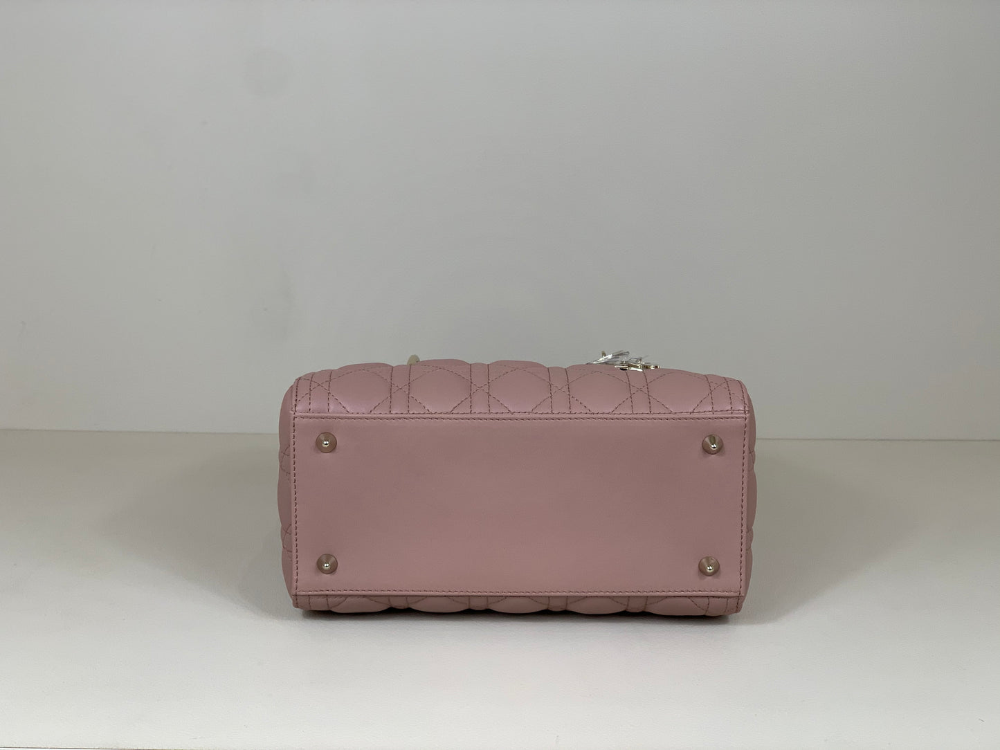 DIOR - Lady Dior pink medium silver hardware