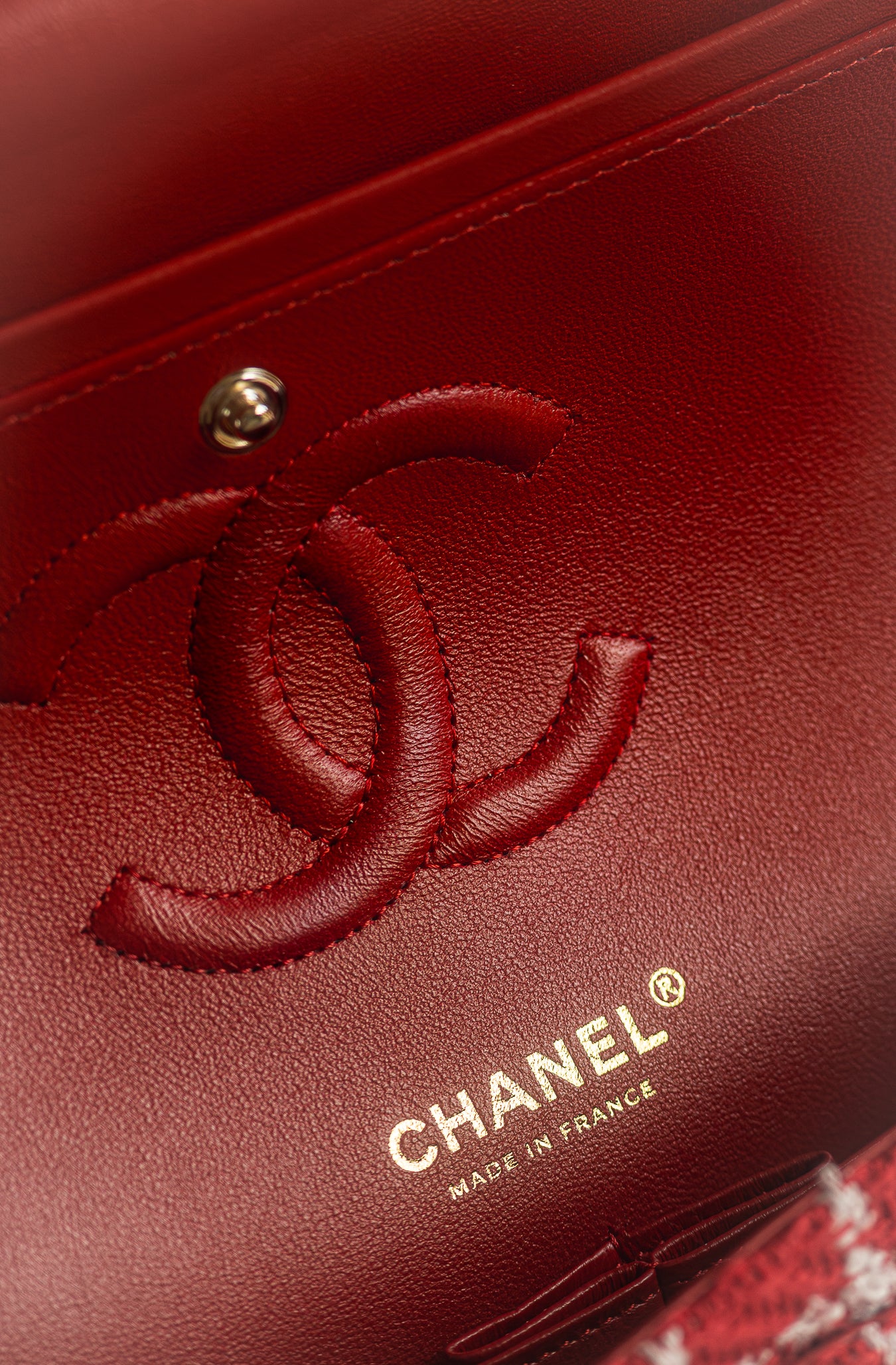 CHANEL - TIMELESS BAG TWEED QUILTED MEDIUM DOUBLE FLAP RED & WHITE