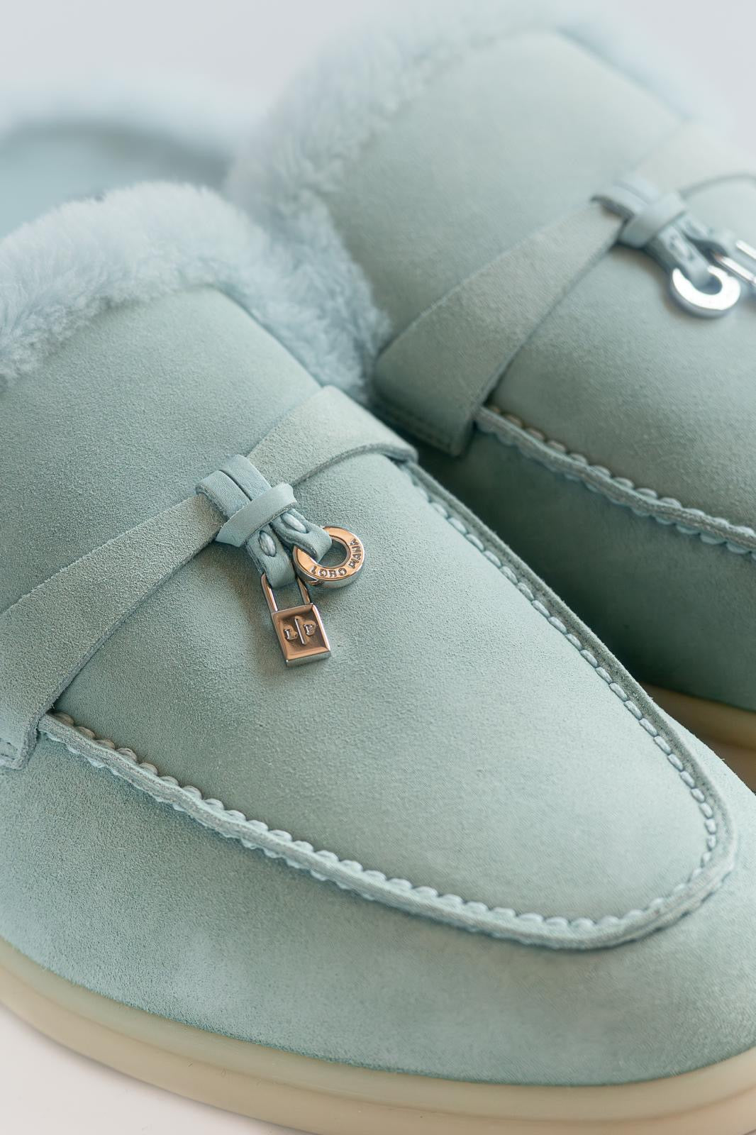 LORO PIANA - *BRAND NEW* WALK BABUCHE LOAFER FLAT LIGHT BLUE SUÈDE FUR LINING SIZE 39 EU