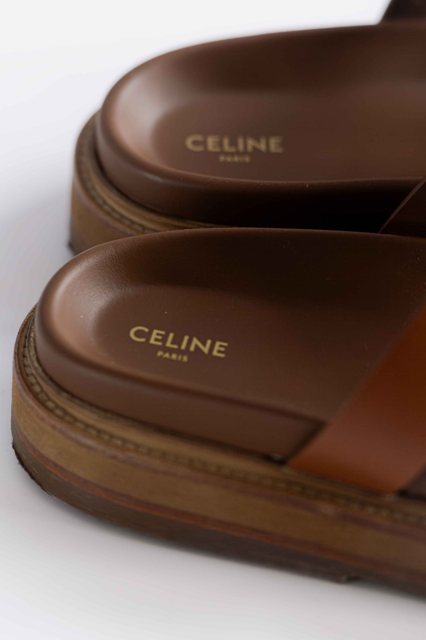 CÉLINE - SANDALS TIPPI LEATHER GOLD LOGO SIZE 38 EU