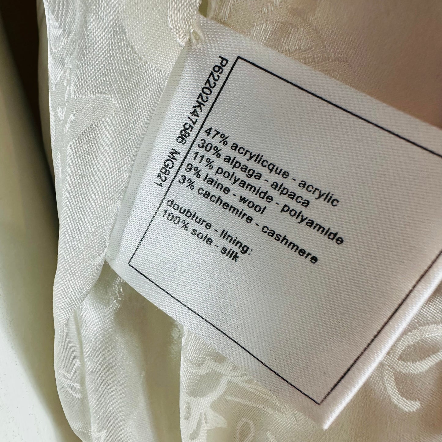 CHANEL - Jacket Coco Neige size 40 FR