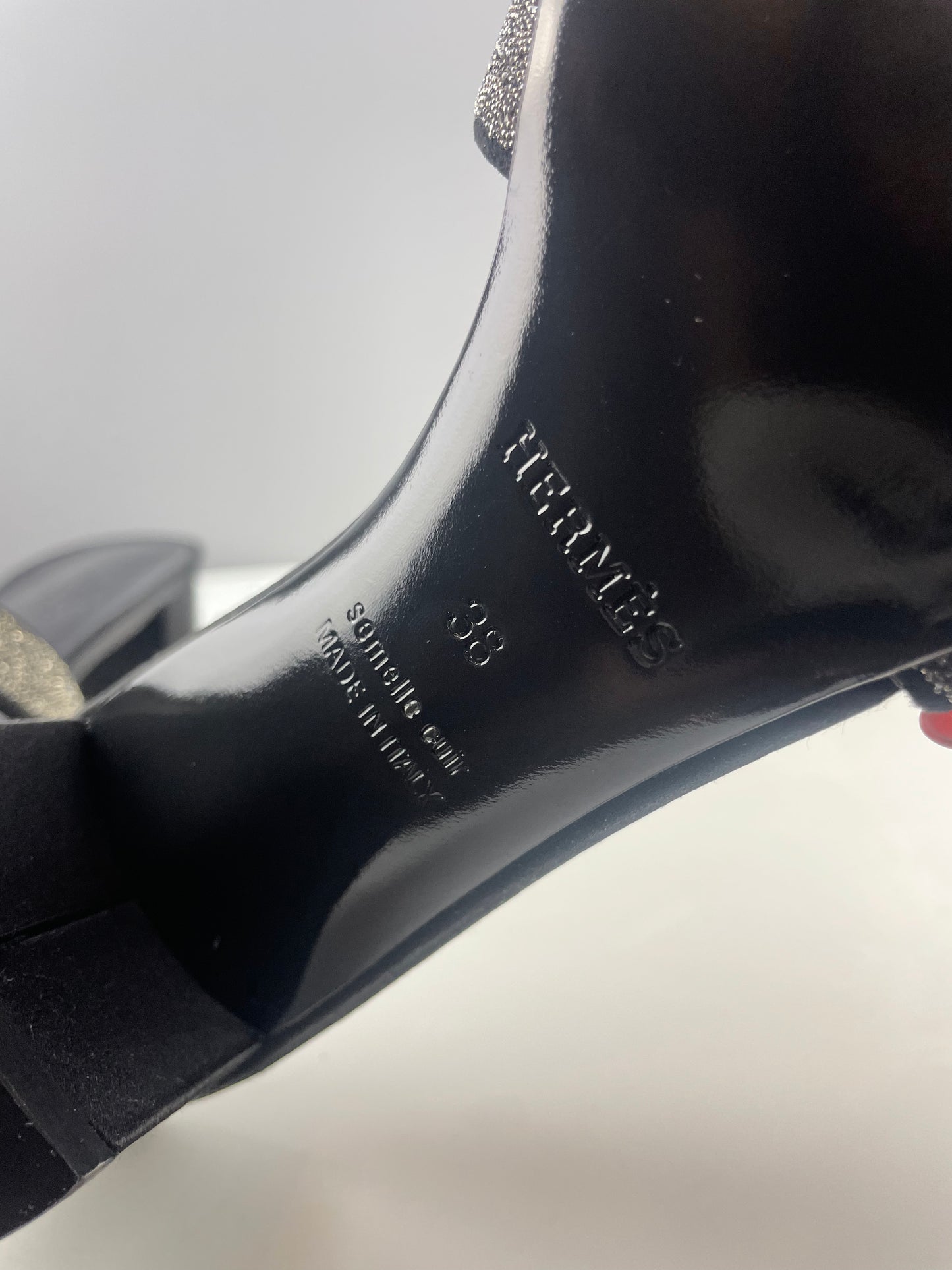 HERMÈS - Sandals Oasis black chèvre velour and crystal