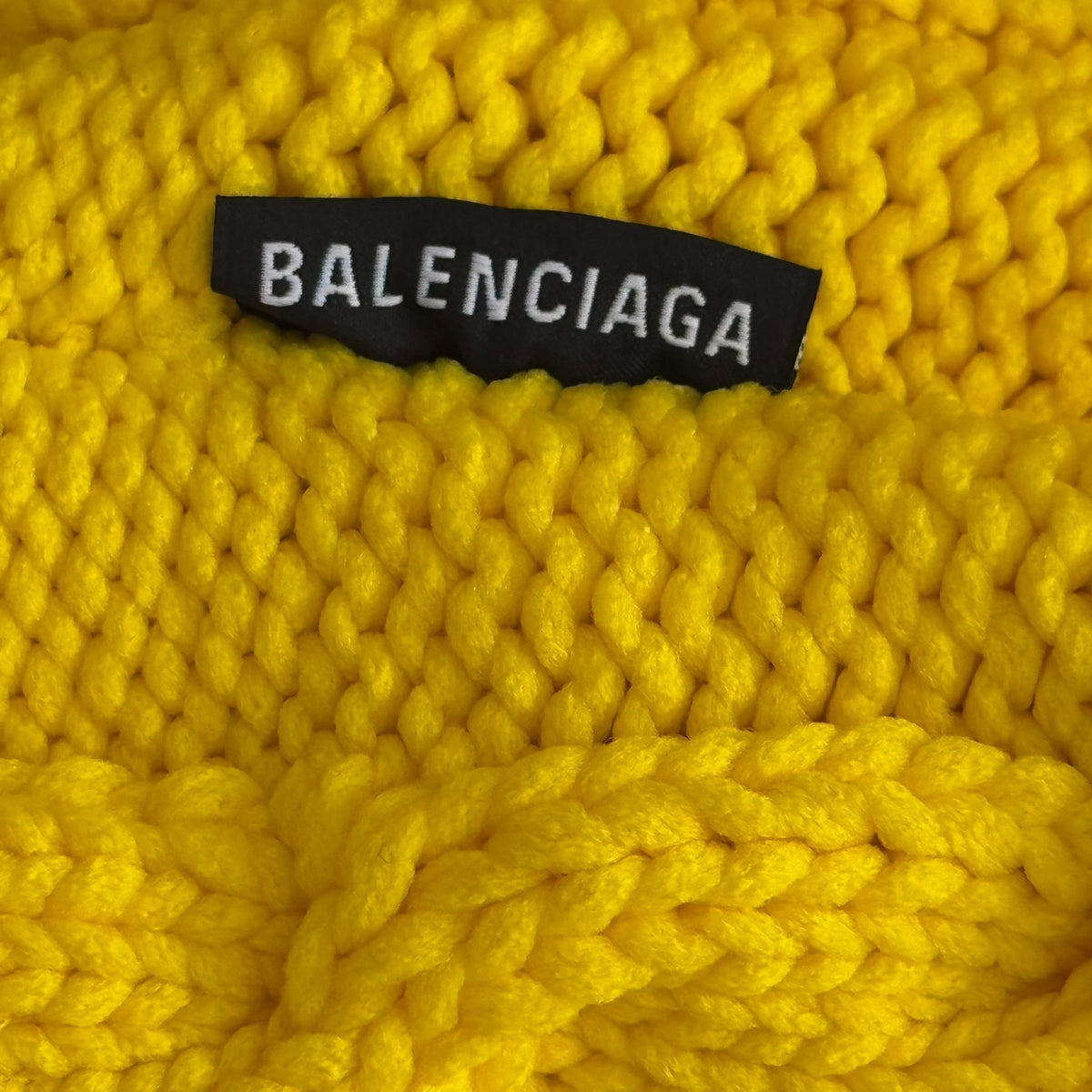 BALENCIAGA – *NEW* SWEATER IN YELLOW CABLE KNIT WITH HIGH NECK SIZE XS