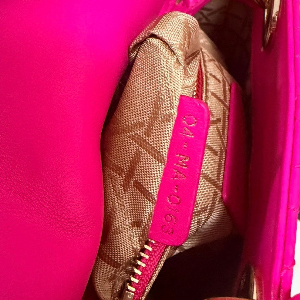 DIOR - *NEVER WORN* BAG MINI LADY DIOR PINK LAMBSKIN GOLD HARDWARE