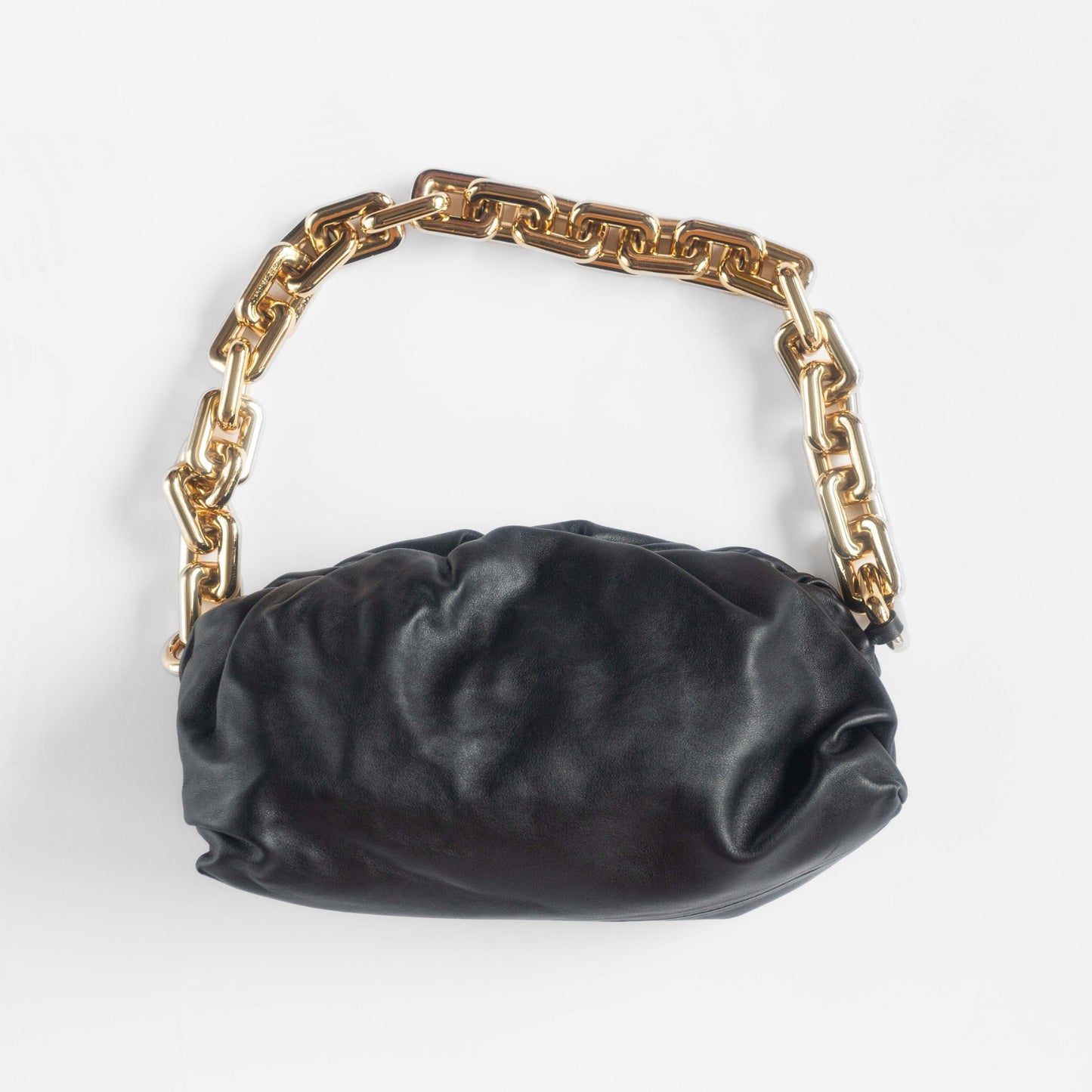 BOTTEGA VENETA - CHAIN POUCH BLACK CLUTCH NAPPA CALFSKIN