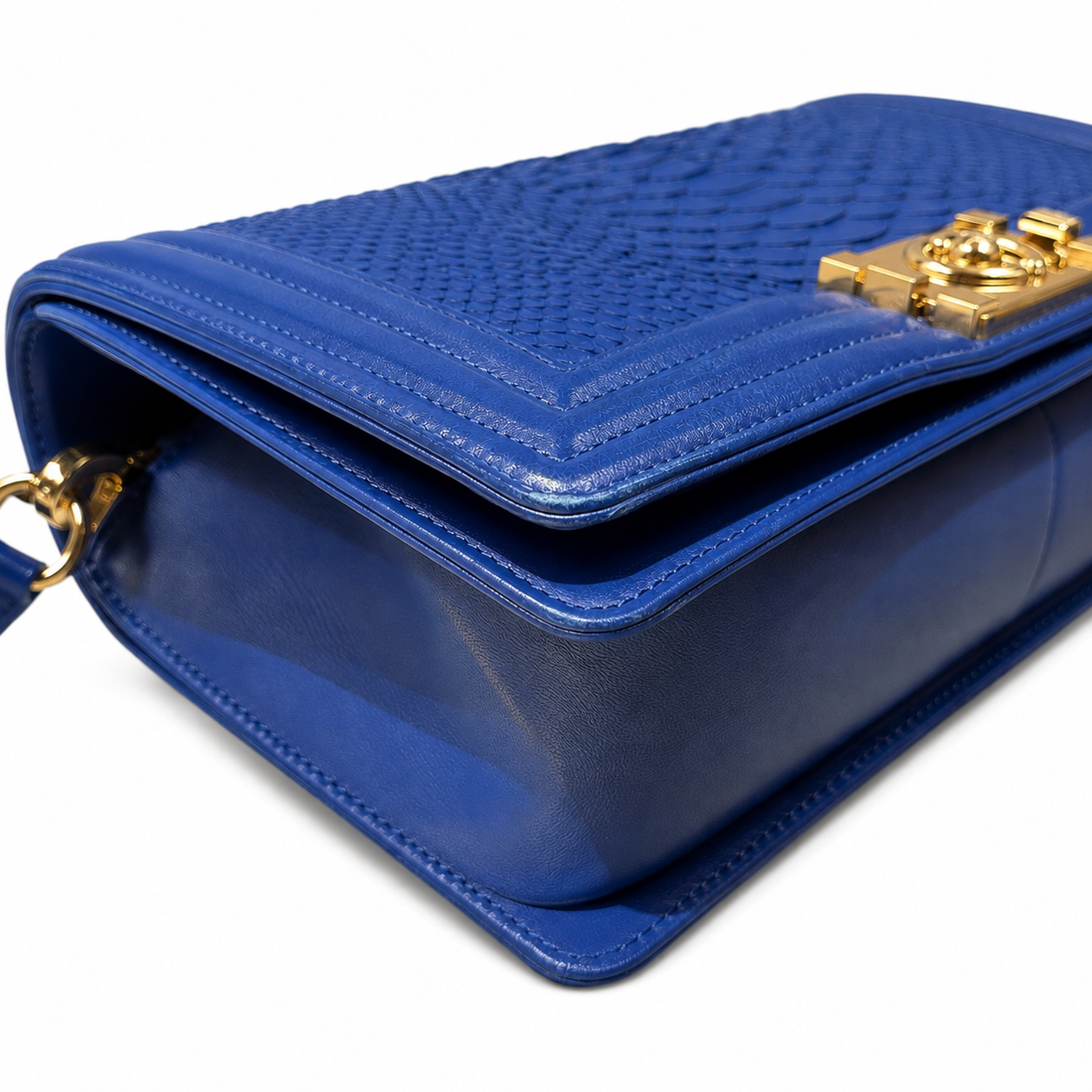 CHANEL - *RARE* BOY BAG BLUE ROYAL PYTHON WITH ANTIQUE GOLD HARDWARE