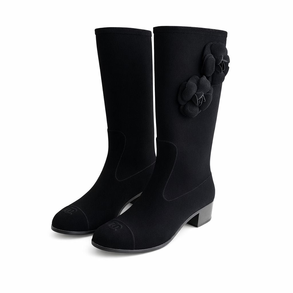 CHANEL - RAIN BOOTS BLACK VELVET CAMÉLIA DÉTAIL