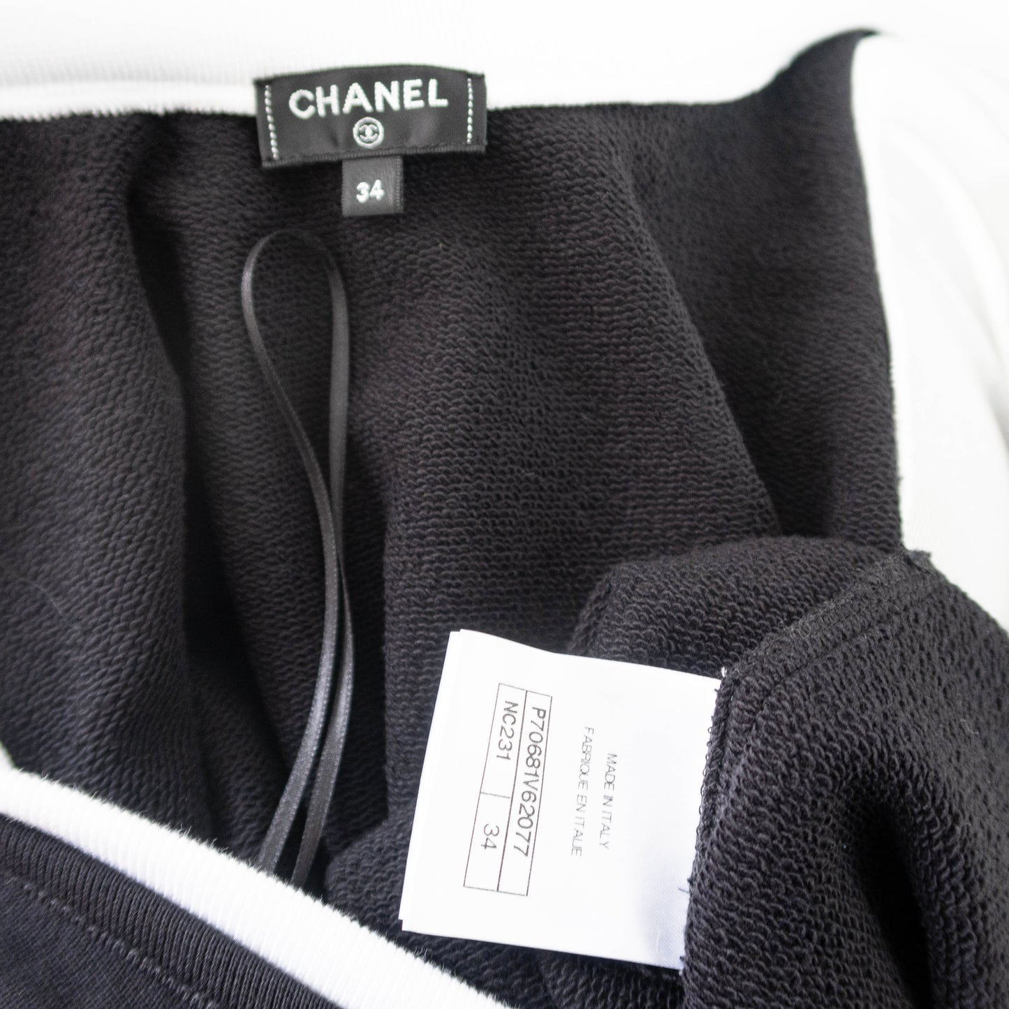 CHANEL - TANK TOP N.5 BLACK & ORANGE SIZE 34 FR