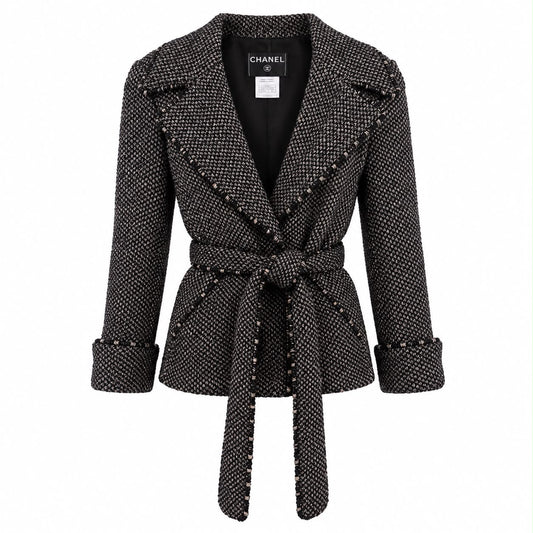 CHANEL – JACKET BLACK & WHITE TEXTURED TWEED BELTED WITH CC BUTTONS SIZE 48 FR