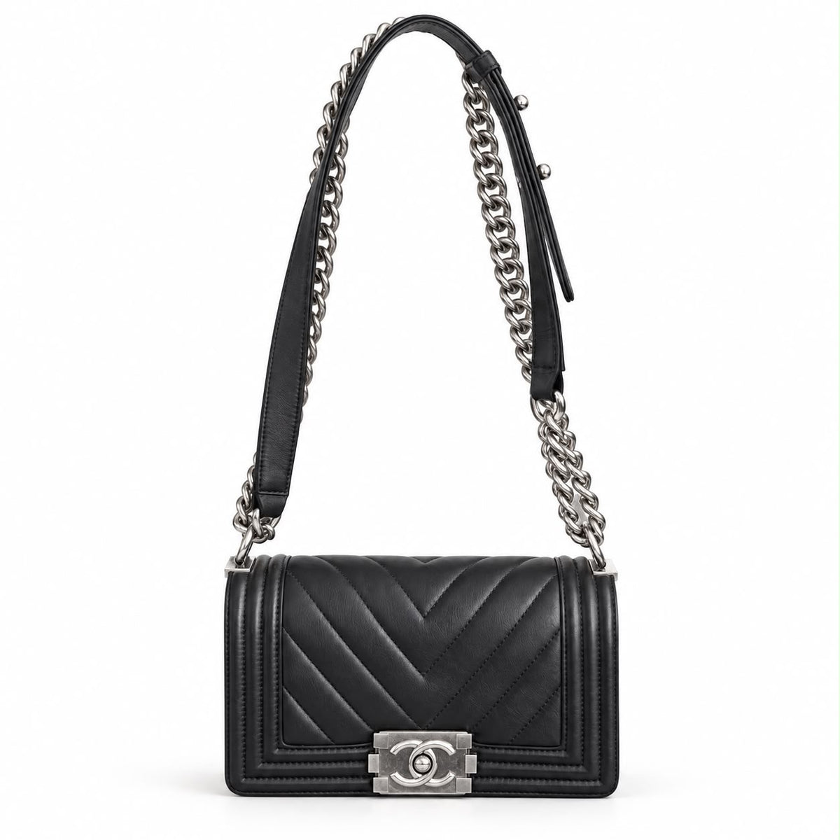 CHANEL – BOY BAG SMALL CHEVRON QUILTED BLACK LEATHER WITH RUTHENIUM HARDWARE