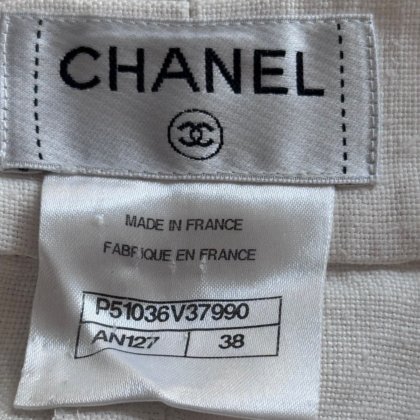 CHANEL - SHORTS ECRU LINEN 38 FR