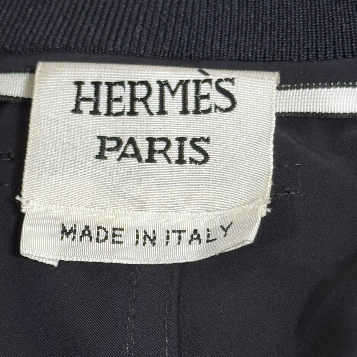 HERMÈS - JACKET BOMBER BLACK WITH FRONT ZIP & SLEEVE POCKET SIZE 34 FR
