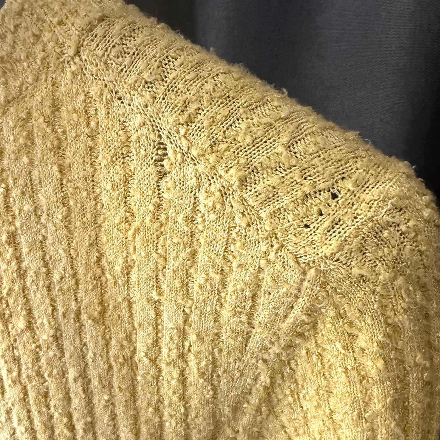 CHANEL - DRESS MIDI BELTED KNIT YELLOW & WHITE SIZE 36 FR