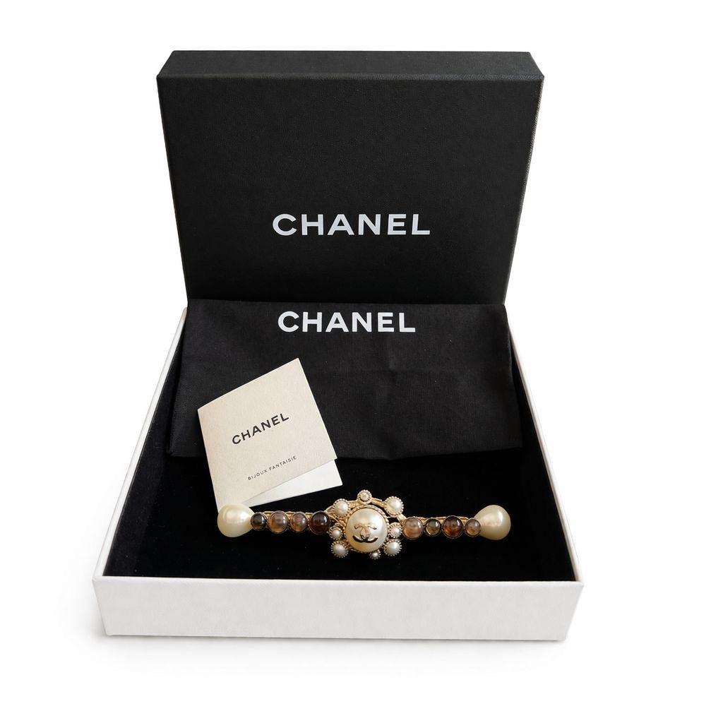 CHANEL - BROOCH GOLD TONE WITH PEARLS DROP & CRYSTAL