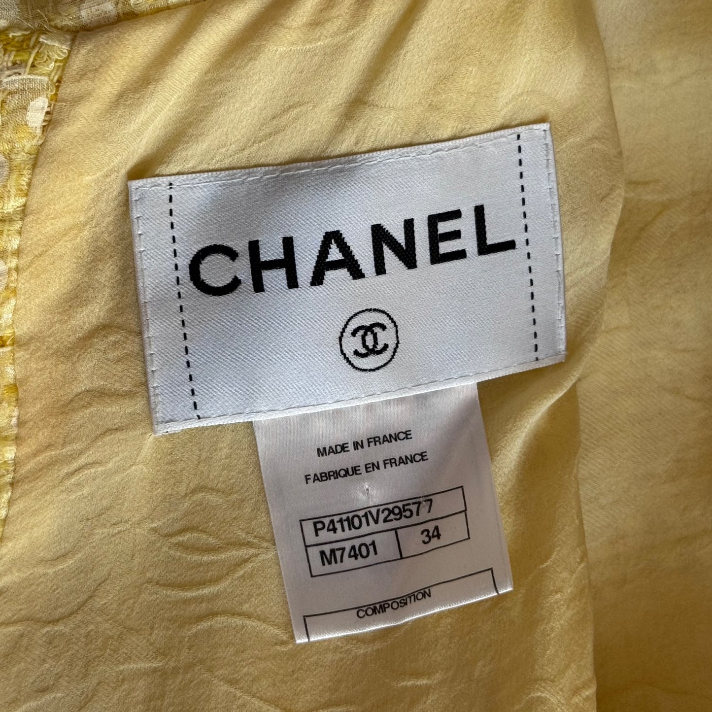CHANEL - JACKET YELLOW WITH JEWEL CC BUTTONS SIZE 34 FR