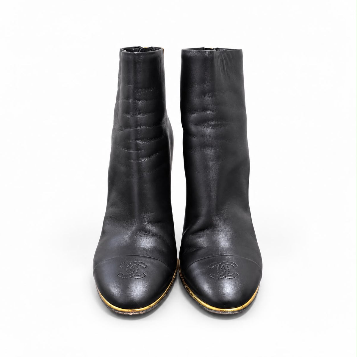 CHANEL - ANKLE BOOTS BLACK LAMBSKIN CAP TOE GOLD DETAILS SIZE 36,5 EU
