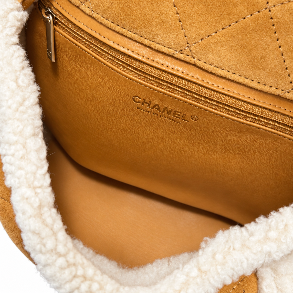 CHANEL –  BAG TIMELESS QUILTED CAMEL SUEDE & IVORY SHEARLING FLAP WITH GOLD-TONE HARDWARE