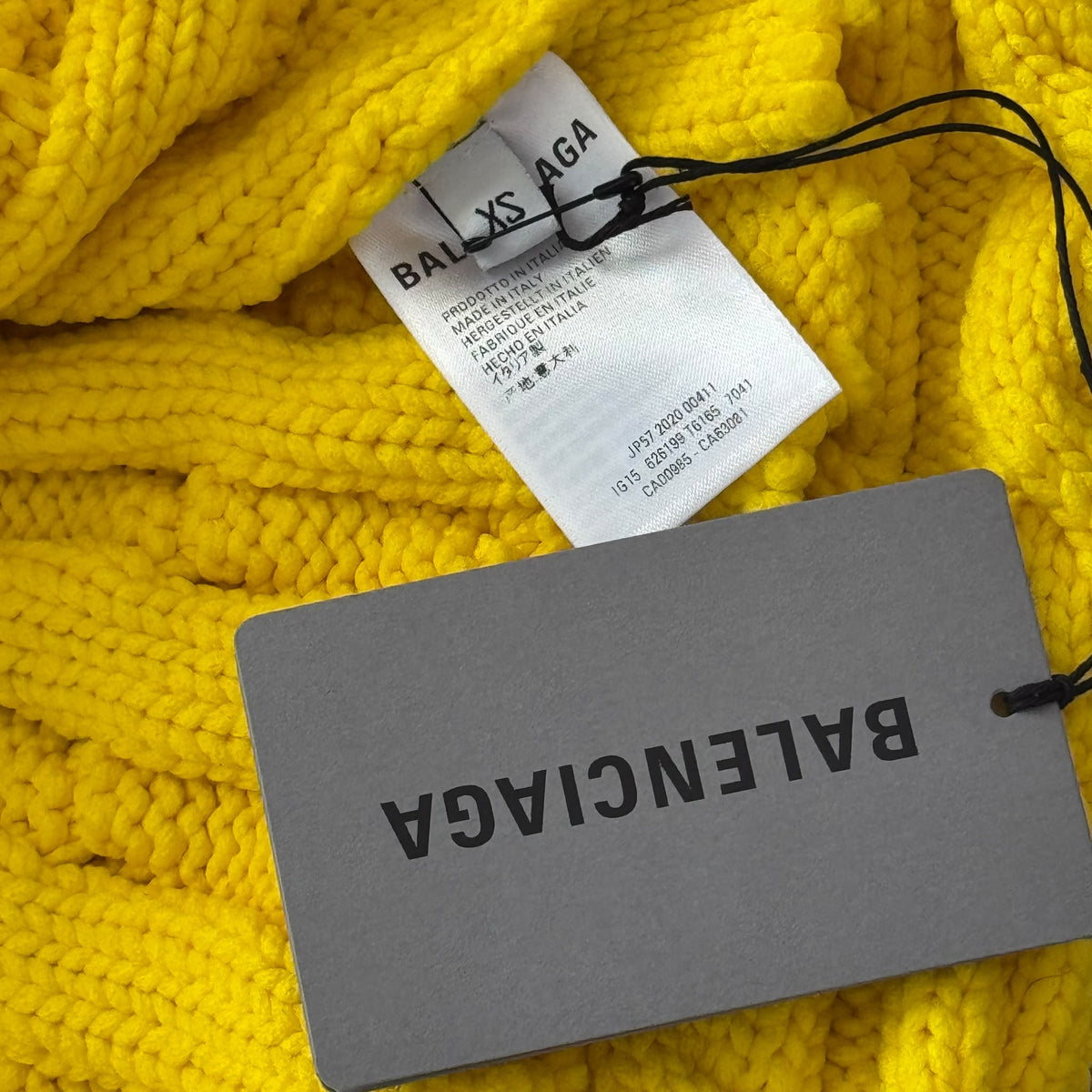 BALENCIAGA – *NEW* SWEATER IN YELLOW CABLE KNIT WITH HIGH NECK SIZE XS