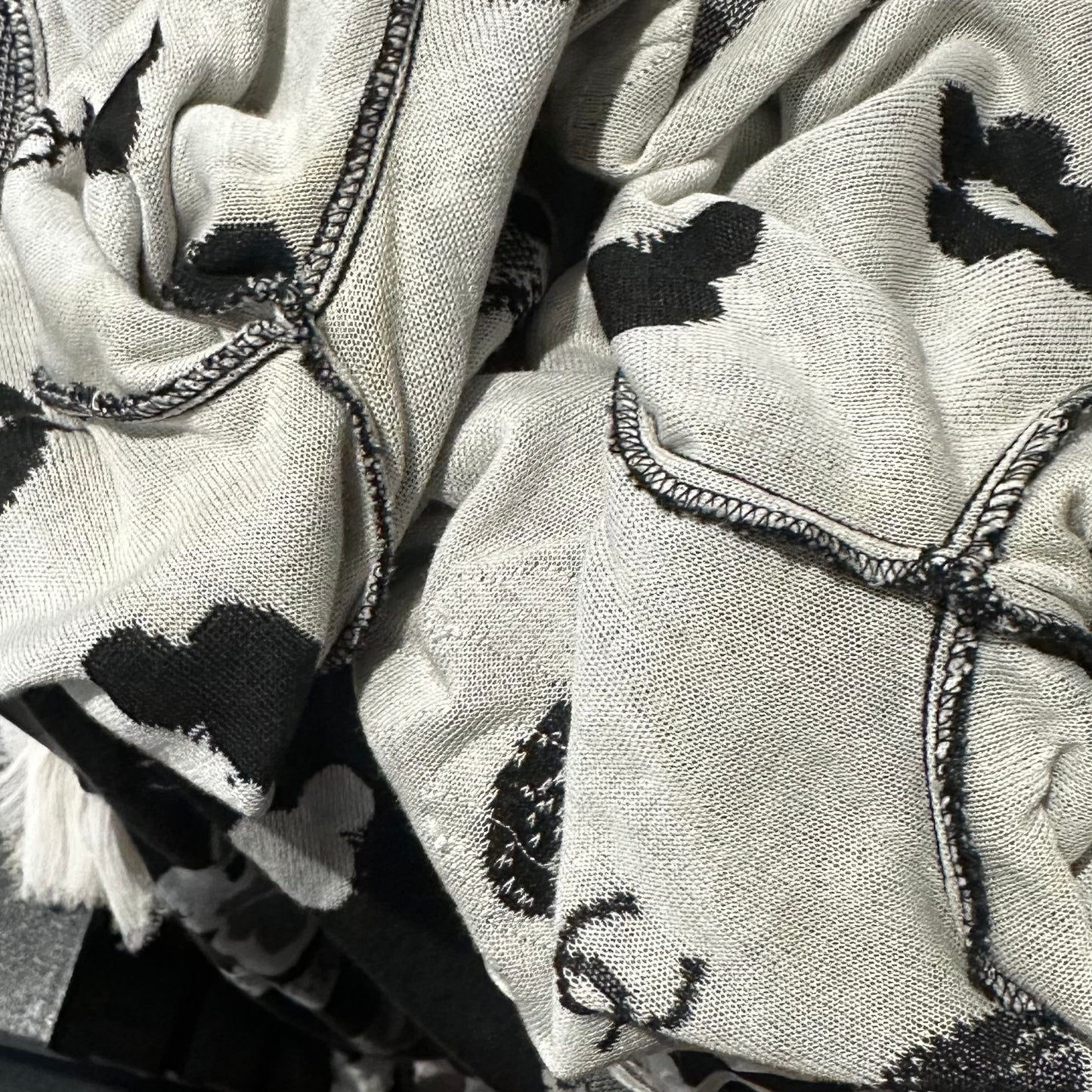 CHANEL - DRESS MIDI BLACK WITH WHITE CAMELLIAS SIZE 36 FR