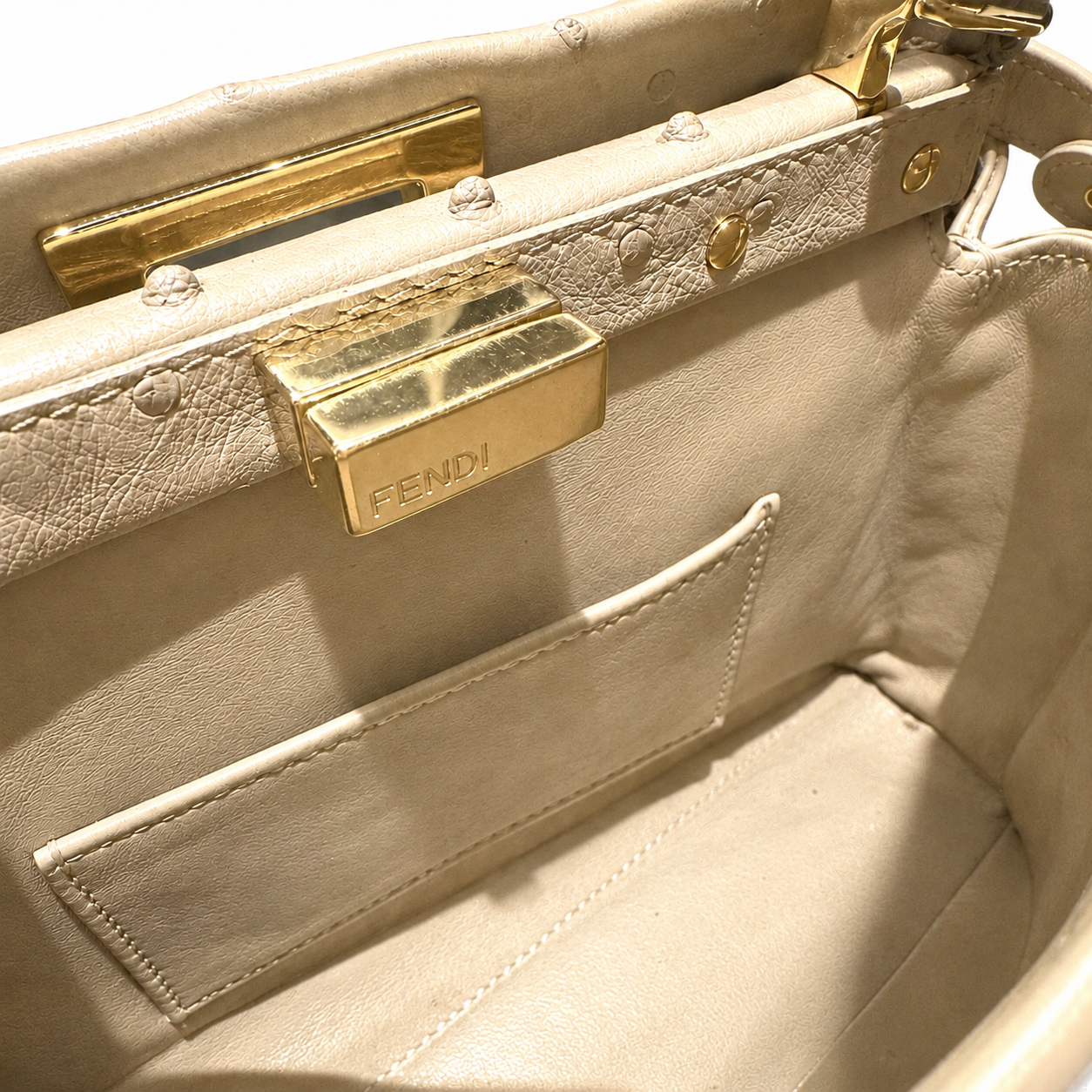 FENDI - PEEKABOO BAG BEIGE OSTRICH LEATHER WITH STRAP