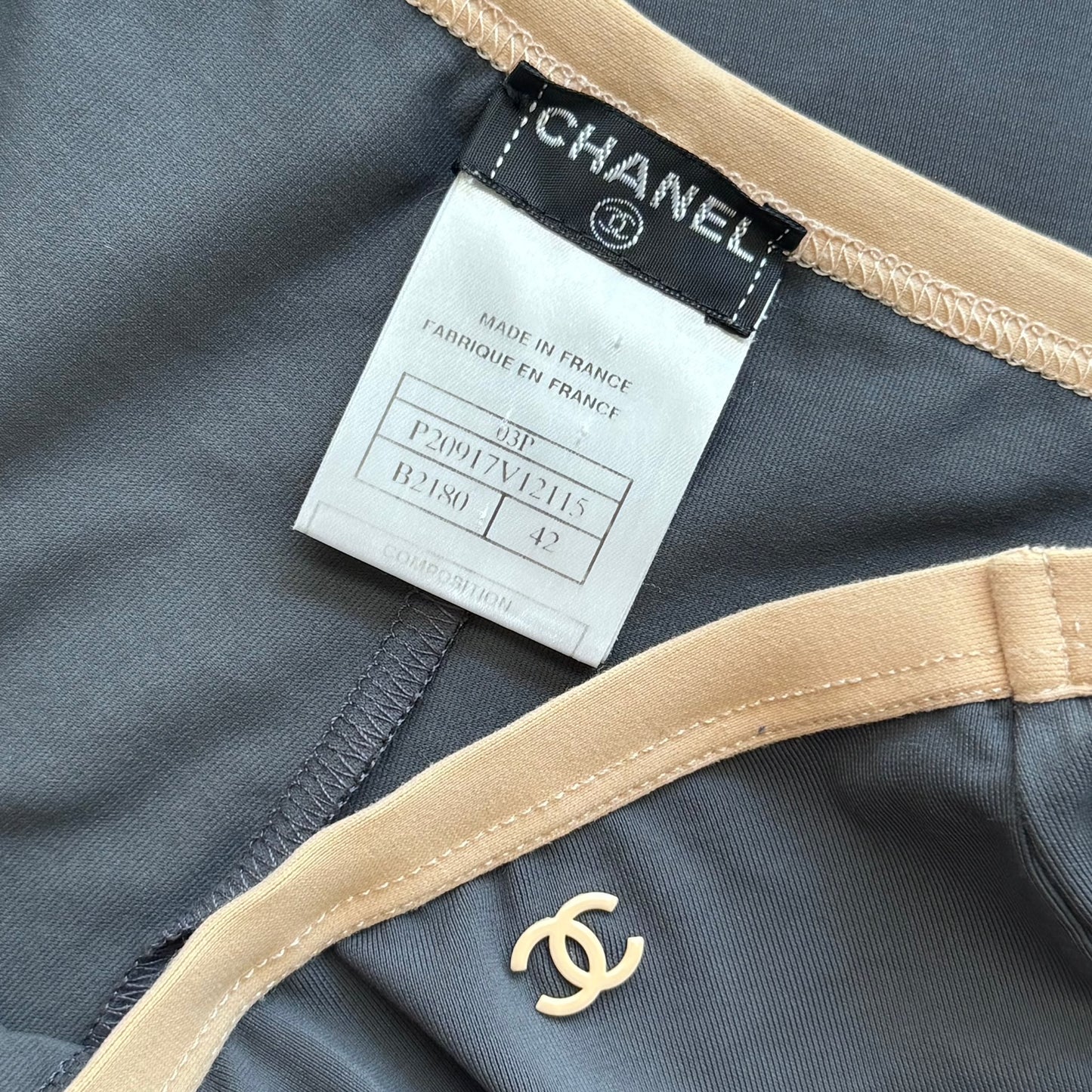 CHANEL - SET CARDIGAN & TROUSERS GREY WITH PINK TRIM SIZE 42 FR