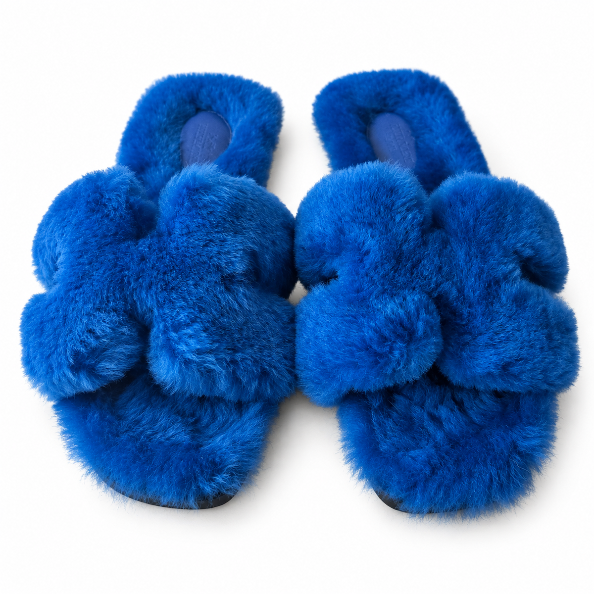 HERMÈS - *NEVER WORN* SANDALS ORAN ELECTRIC BLUE SHEARLING SIZE 37 EU