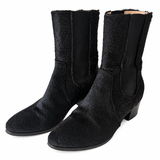 CHANEL – BLACK PONY HAIR CHELSEA ANKLE BOOTS WITH CC LOGO SIZE 37 EU