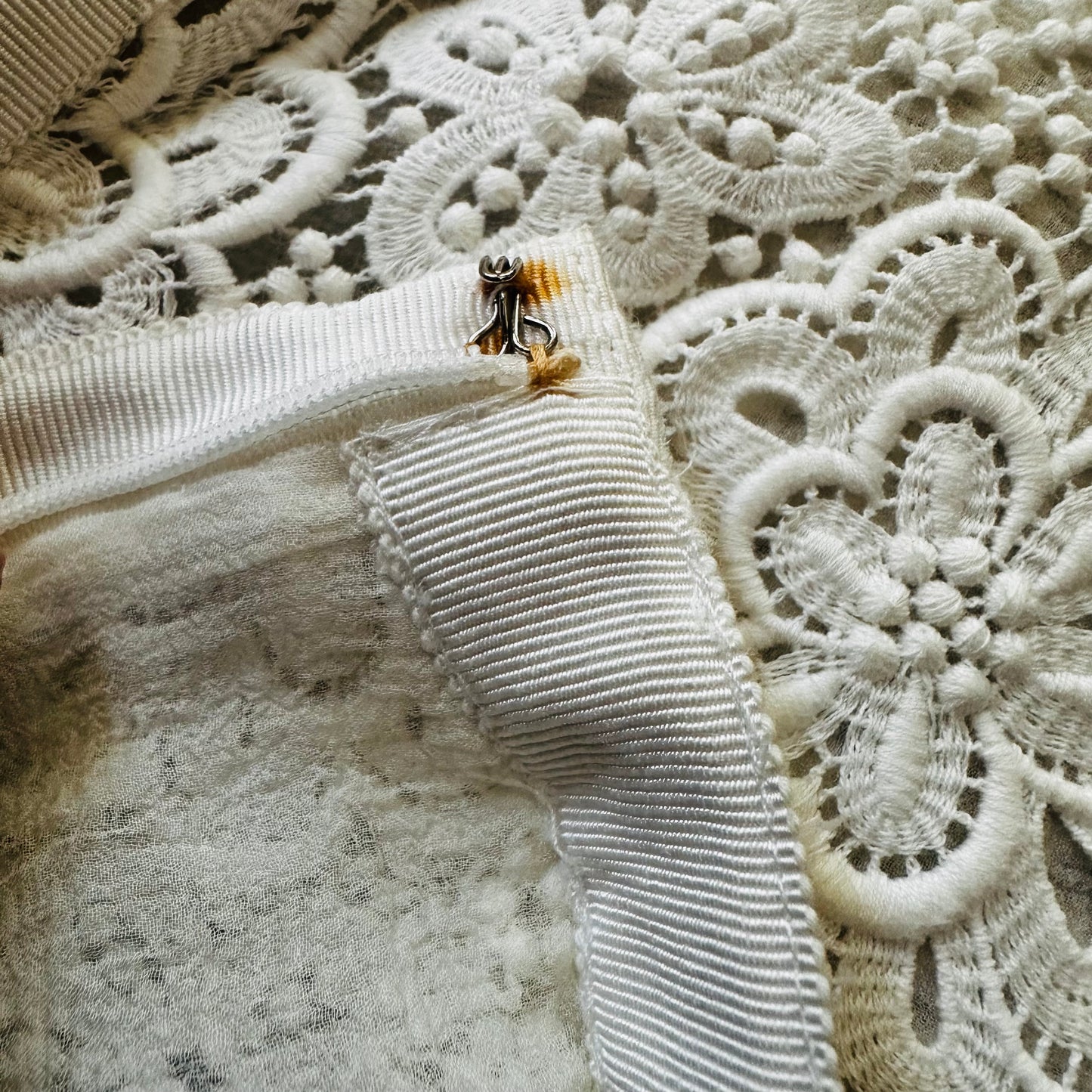 CHANEL - SKIRT MIDI FLORAL WHITE LACE SIZE 38 FR