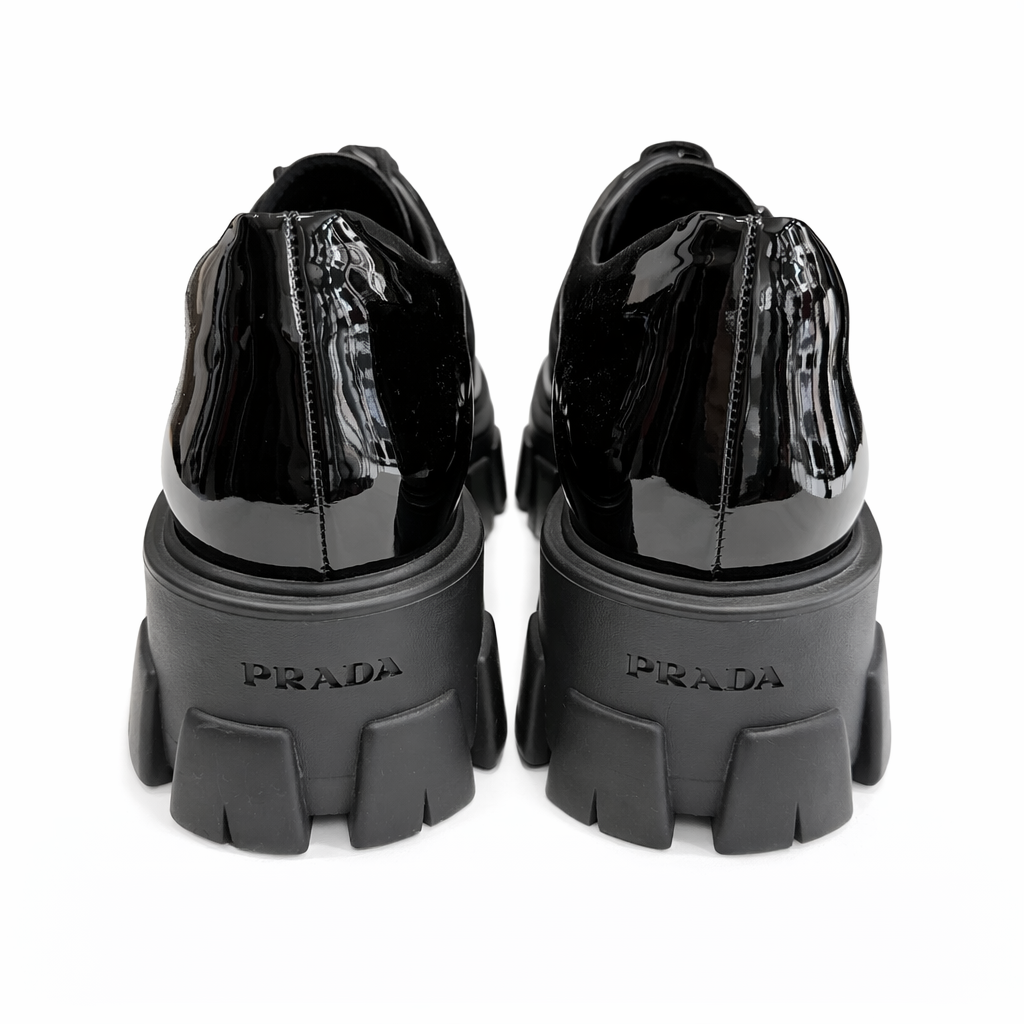 PRADA - *NEVER WORN* SHOES DERBY MONOLITH BLACK PATENT SIZE 40 EU