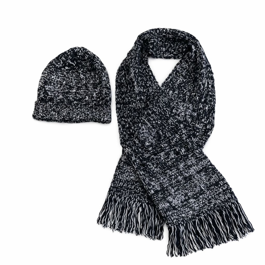 CHANEL - HAT & SCARF BLACK AND  WHITE WITH CRYSTALS SIZE S