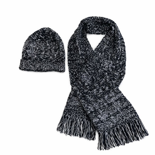 CHANEL - HAT & SCARF BLACK AND  WHITE WITH CRYSTALS SIZE S