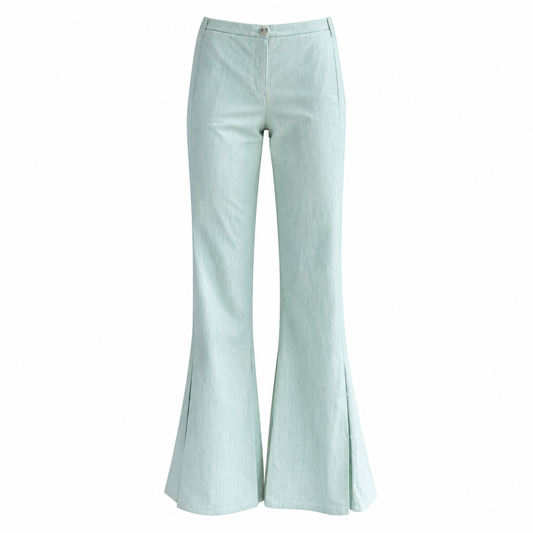 CHANEL - JEANS LIGHT BLUE STRETCH FLARED WITH LOGO BUTTON SIZE 36 FR